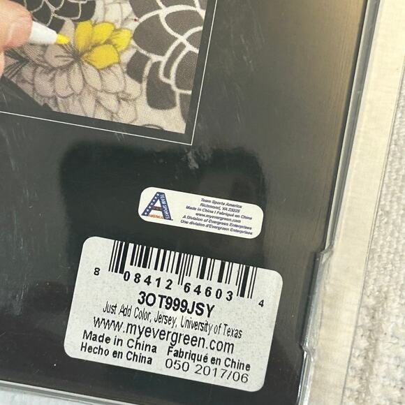 Texas Longhorns Ceramic Color Me Ornament With Markers Hook Em TSA - Picture 7 of 9